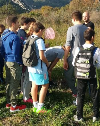 Group of students outside.